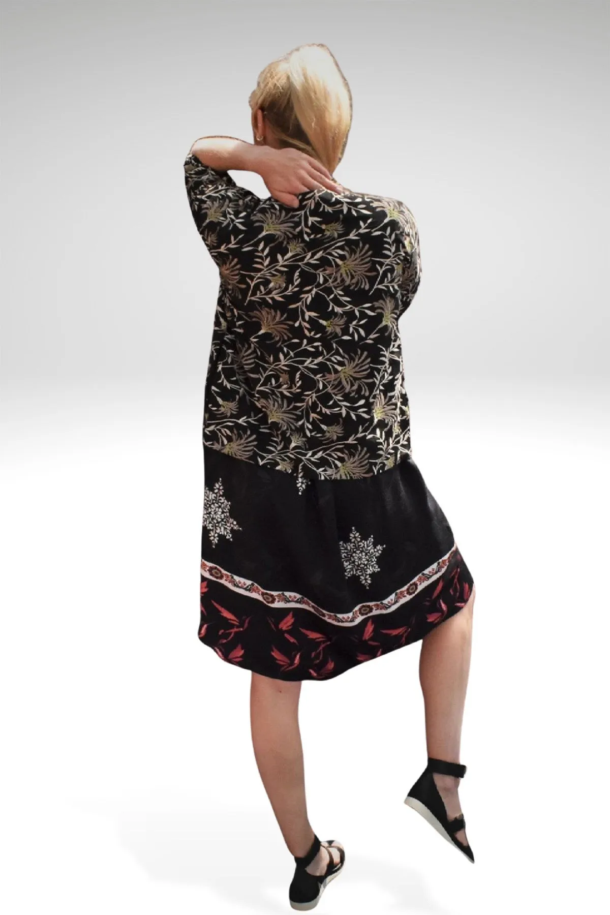 FLORET EMBROIDERED JACKET